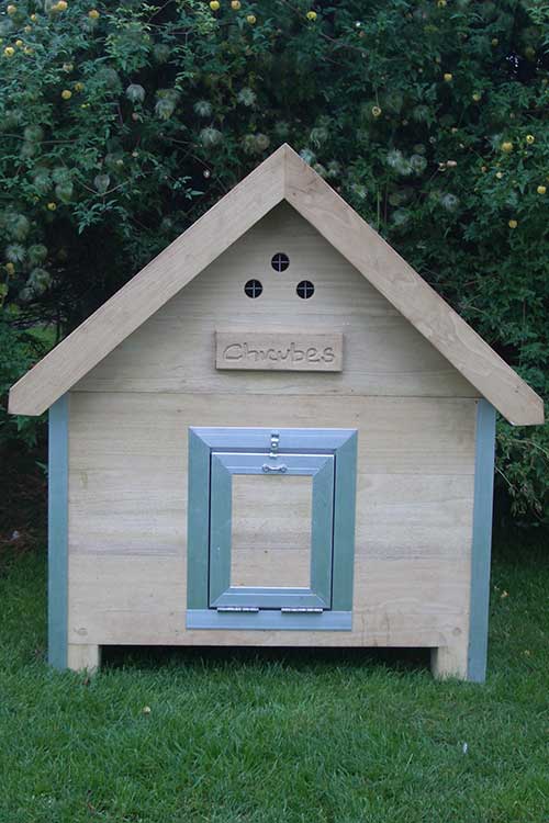 Chicubes Solid Oak Chicken House for 6 Hens Chicubes