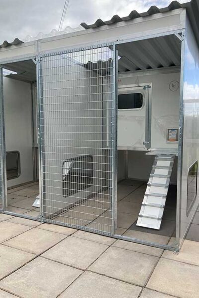Pent House Insulated Cattery Unit
